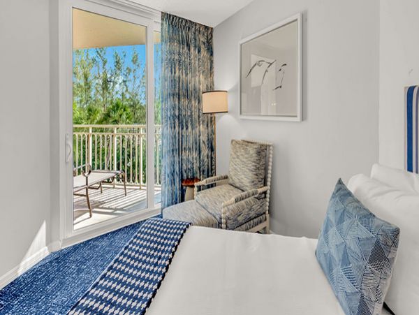 Longboat Key Beach Luxury 2 Bedroom Condo At Its Very Finest