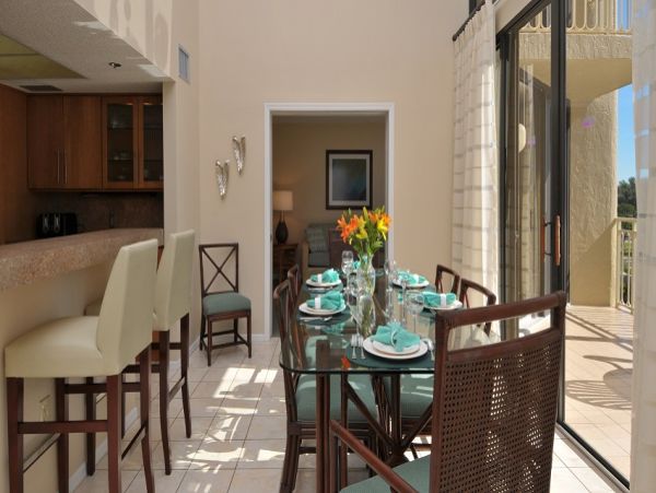 Longboat Key Luxury Rental- 3 Bedrooms Plus Den Penthouse