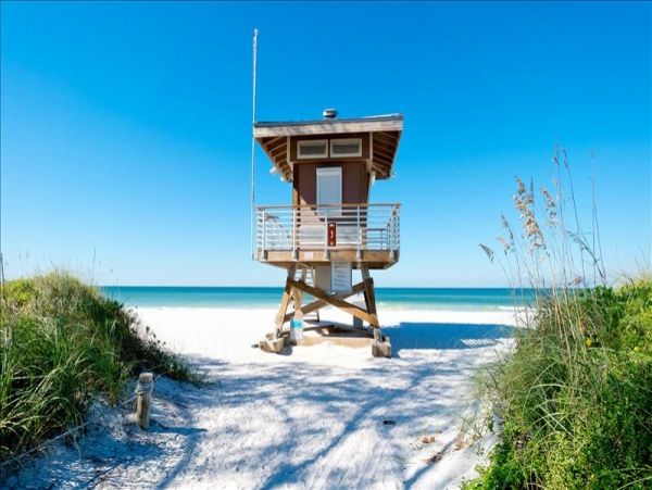 Bradenton Beach 2 Bedroom Vacation Rental Accommodation