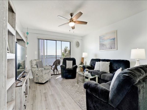 Bradenton Beach 2 Bedroom Vacation Rental Accommodation