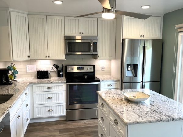 Walk to Beach  Siesta Key Vacation Condo Sleeps Four Guests - additional view, photo 5