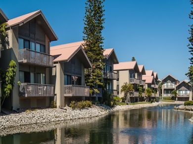 Lake view condo for rent in Siesta Key, Florida