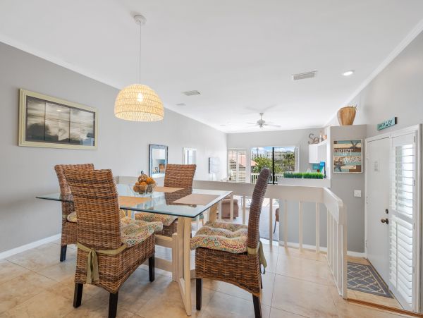 Siesta Key Vacation Rental Near the Beach  Lake View Condo with Pool and Tennis