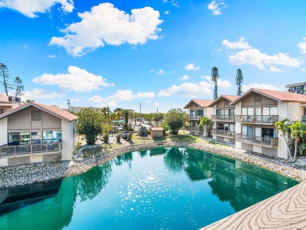 Siesta Key Vacation Rental Near the Beach  Lake View Condo with Pool and Tennis