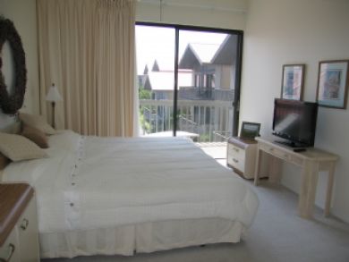 Value Priced Rental with 2 Bedrooms on Siesta Key Fl