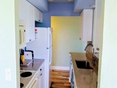 Siesta Key  One Bedroom Rental Across Street From Beach