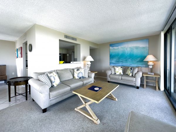 Comfy Siesta Key Vacation Rental with 2 Bedrooms and Baths