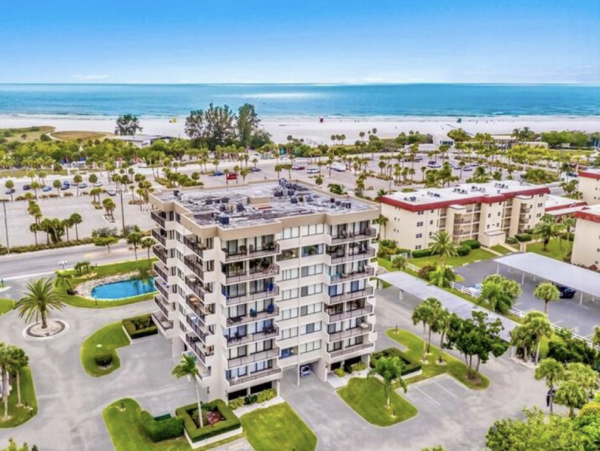 Just Across The Street From USA Number 1 Beach NEW ARRIVAL