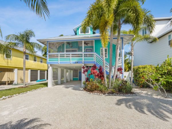 Anna Maria Luxury 4 Bedroom Vacation Rental Sleeps 8