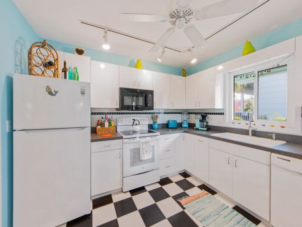 Anna Maria Luxury 4 Bedroom Vacation Rental Sleeps 8