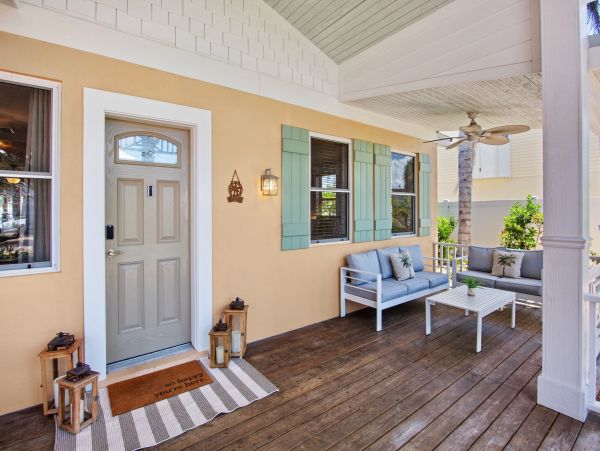 Anna Maria Rental - 3-Bedroom Holmes Beach Coastal Retreat