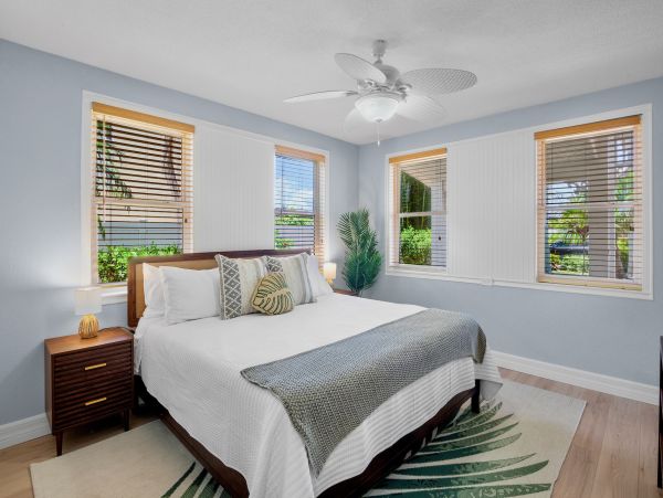 Anna Maria Rental - 3-Bedroom Holmes Beach Coastal Retreat