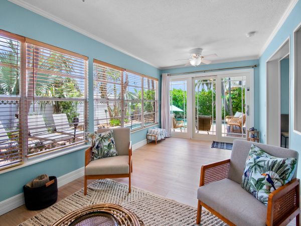 Anna Maria Rental - 3-Bedroom Holmes Beach Coastal Retreat
