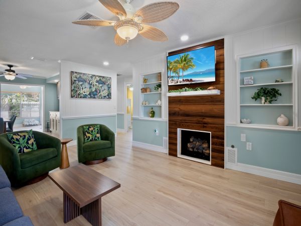 Anna Maria Rental - 3-Bedroom Holmes Beach Coastal Retreat