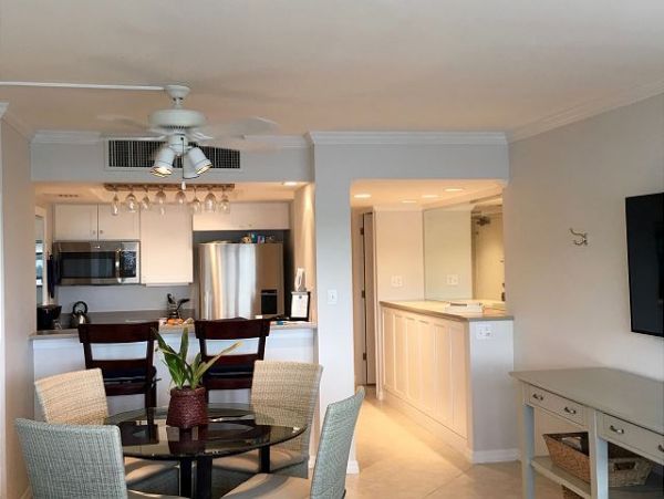 Siesta Key Located On The Beach 1 Bedroom