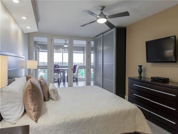 Siesta Key Condo 878849