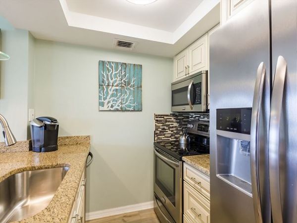 Siesta Key Vacation Condo One Bedroom on Beach