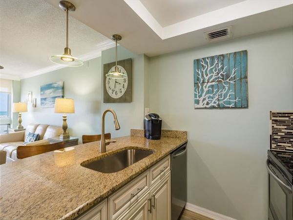Siesta Key Vacation Condo One Bedroom on Beach
