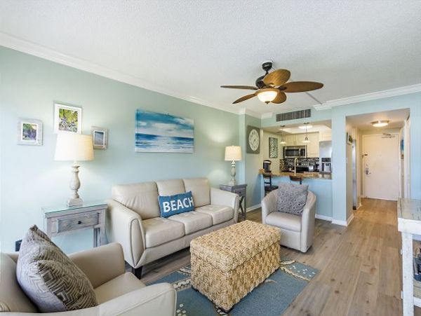 Siesta Key Vacation Condo One Bedroom on Beach