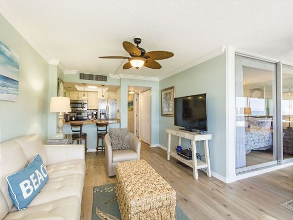 Siesta Key Vacation Condo One Bedroom on Beach