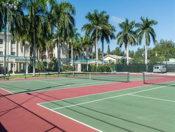 Siesta Key Vacation Condo One Bedroom on Beach