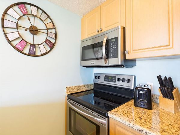 Partial Gulf Views One Bedroom Siesta Key Vacation Condo