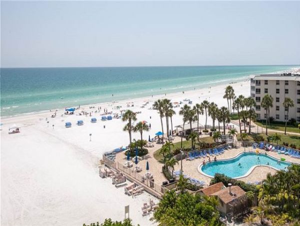 Partial Gulf Views One Bedroom Siesta Key Vacation Condo