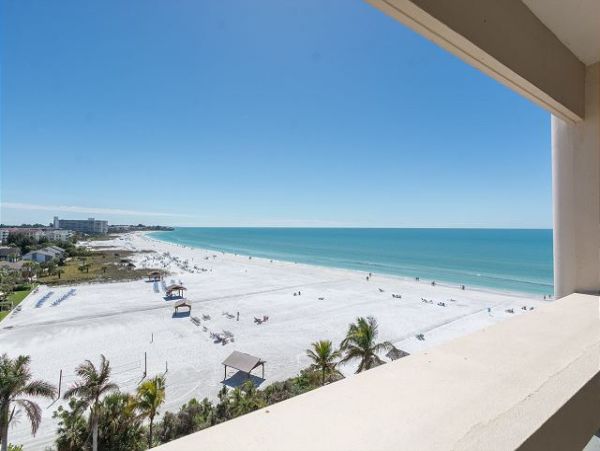 Siesta Key Beachfront Condo - Luxury Gulf View Vacation Rental on Crescent Beach