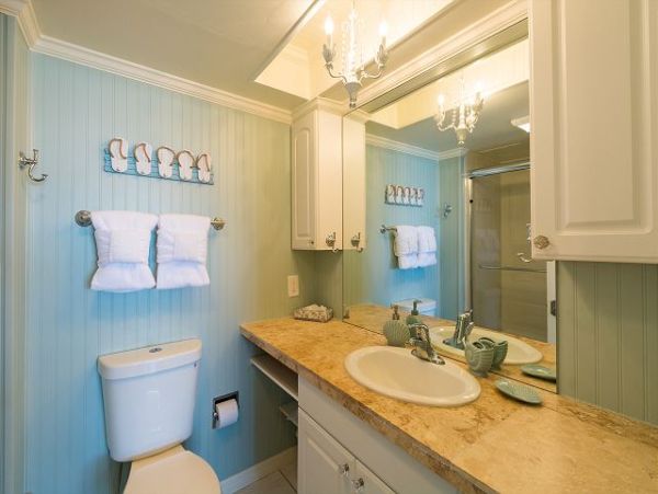 Partial Gulf Views Siesta Key One Bedroom Condo On Beach