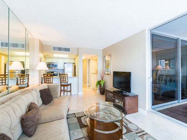 Siesta Key. One Bedroom Gulf View Vacation. Condo Sleeps 4