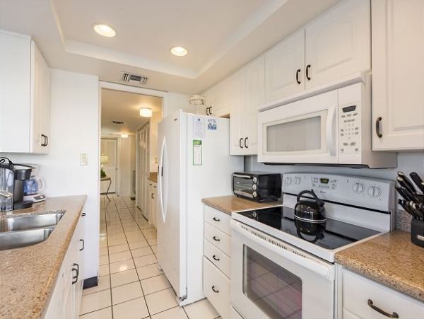 Beachfront Lovely Siesta Key Condo