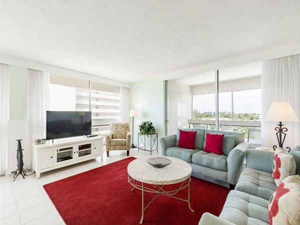 What a Great Siesta Key Rental - 2 Bedroom Beach Condo