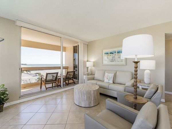 On Beach Siesta Key Vacation Condo Two Bedrooms Sleeps 6