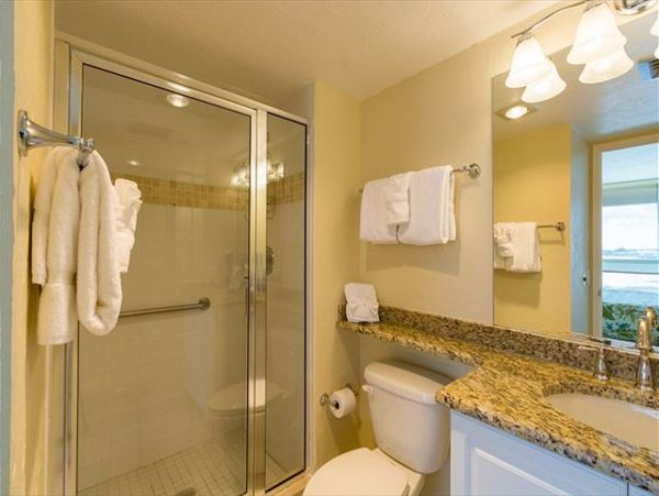 Amazing Bay to Beach Vacation Condo on Siesta Key