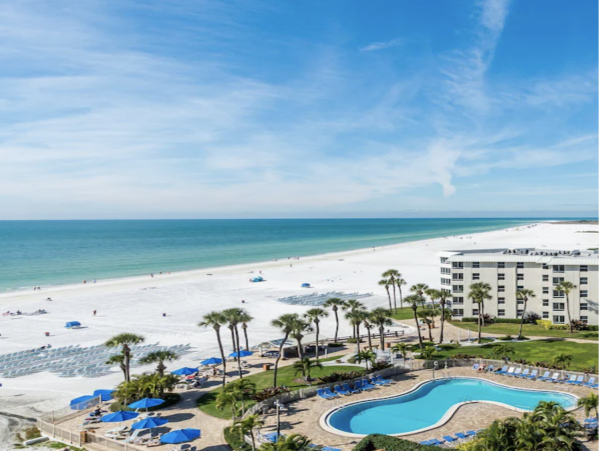 Amazing Bay to Beach Vacation Condo on Siesta Key