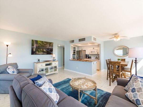 Siesta Key Two Bedroom Rental Full Gulf of Mexico Views  Pools, Hot tubs