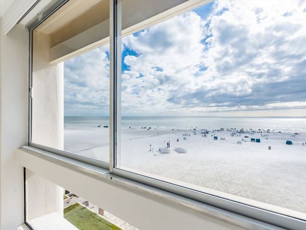 2 Bed 2 Bath Condominium with Gulf Front Views Sleeps 6