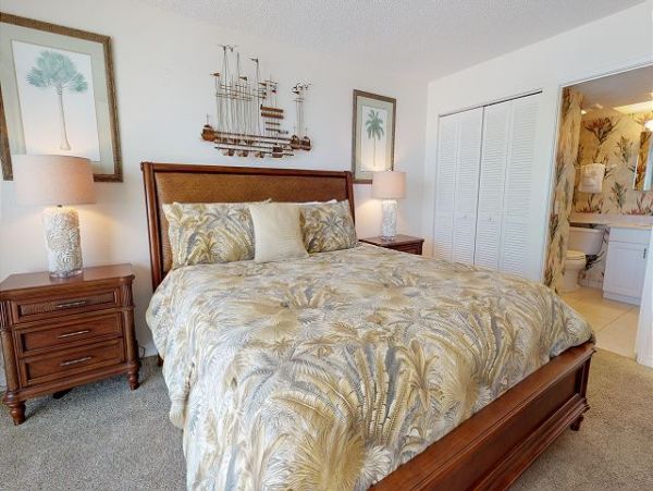 Gulf Front Two Bedroom Vacation Condo
