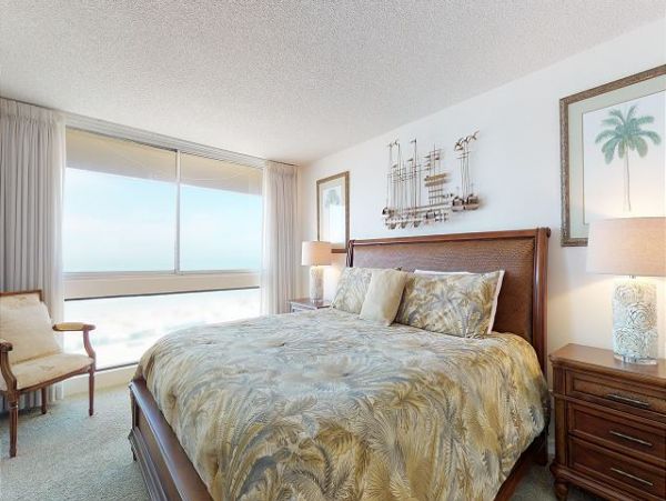 Gulf Front Two Bedroom Vacation Condo