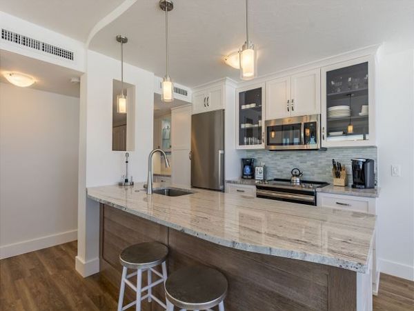 Siesta Key Gulf Front Condominium For 6 Guests