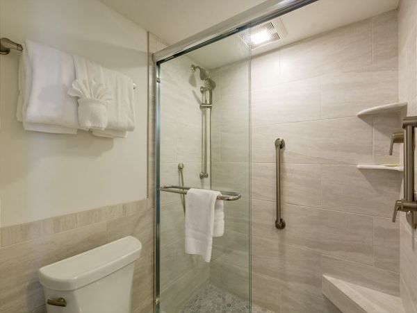 Siesta Key Gulf Front Condominium For 6 Guests