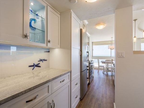 Siesta Key Gulf Front Condominium For 6 Guests