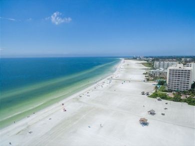 Gulf Front Vacation Rental  on Siesta Key Sleeps Six Guests