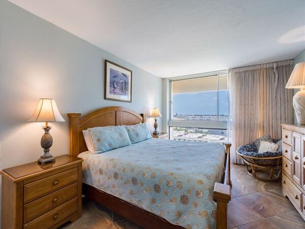 Siesta Key Beachfront Two Bedroom Condo