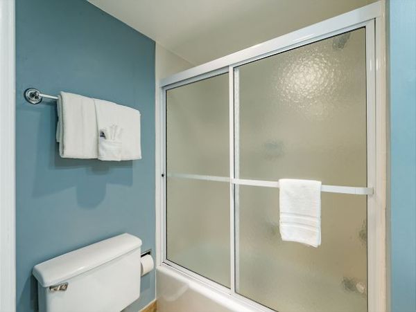 Siesta Key Beachfront Two Bedroom Condo