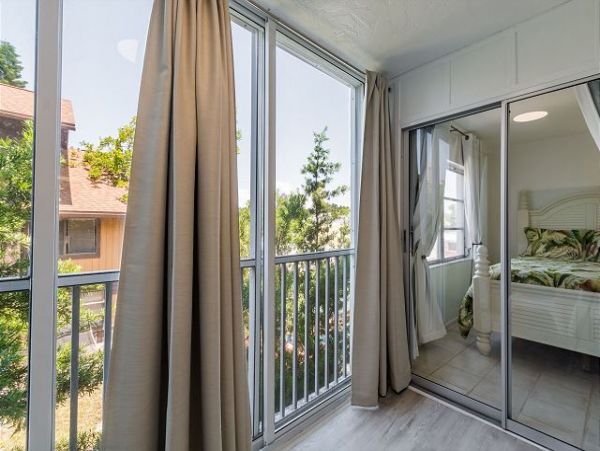 One of the Finest Siesta Key Beach Communities