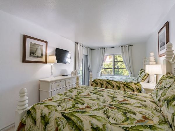 One of the Finest Siesta Key Beach Communities