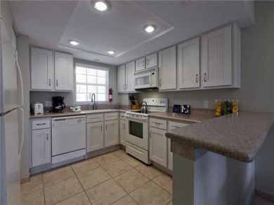 Siesta Key Vacation Condo Sleeps Four Guests