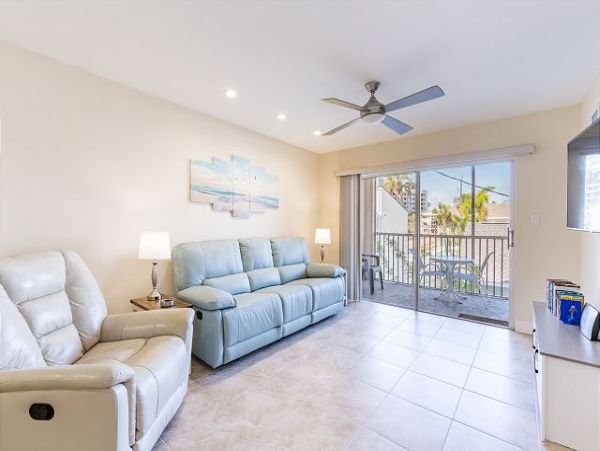 New Siesta Key Arrival WOW Call Today