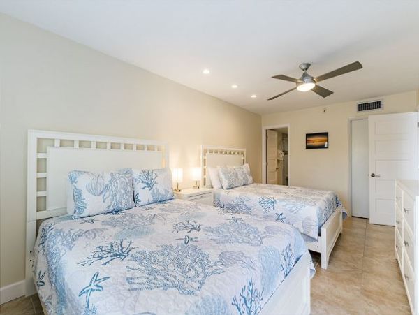 New Siesta Key Arrival WOW Call Today
